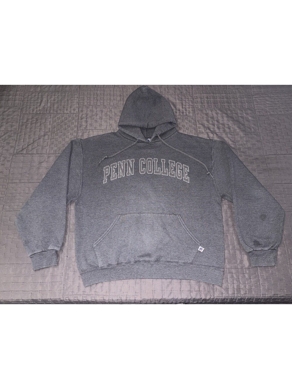 Vintage Y2K Russell Athletic Penn College Hoodie Mens M Gray Faded Sweatshirt